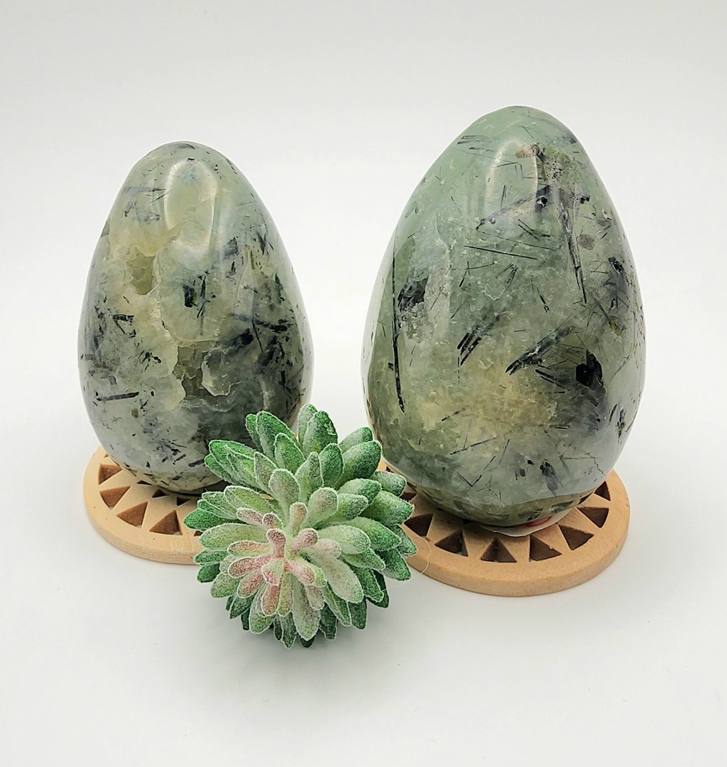 Prehnite Eggs