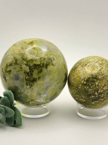 Serpentine Spheres